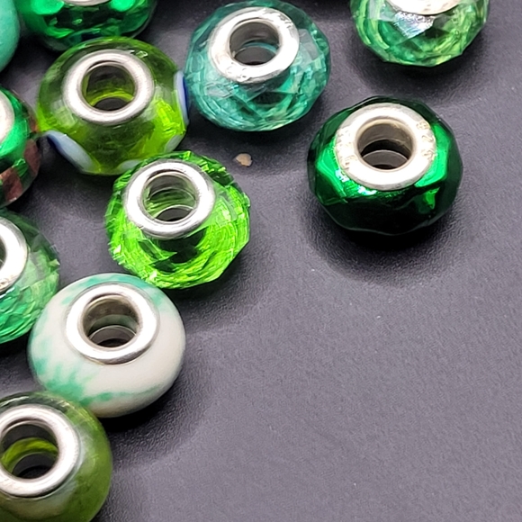 NEW-40 pc Randomly Mixed Large Hole European Beads - Picture 2 of 6